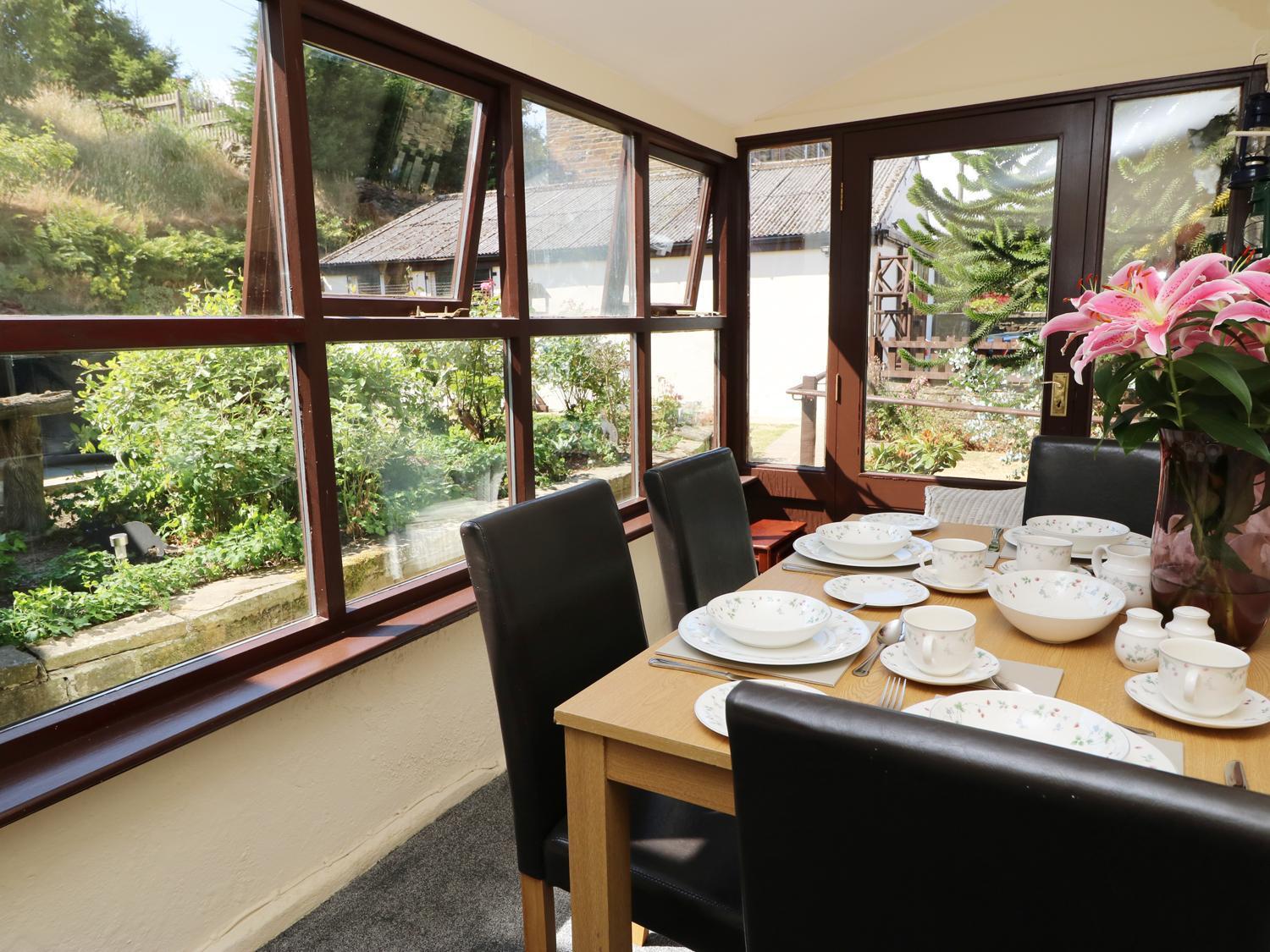 布雷得佛West End House别墅 外观 照片